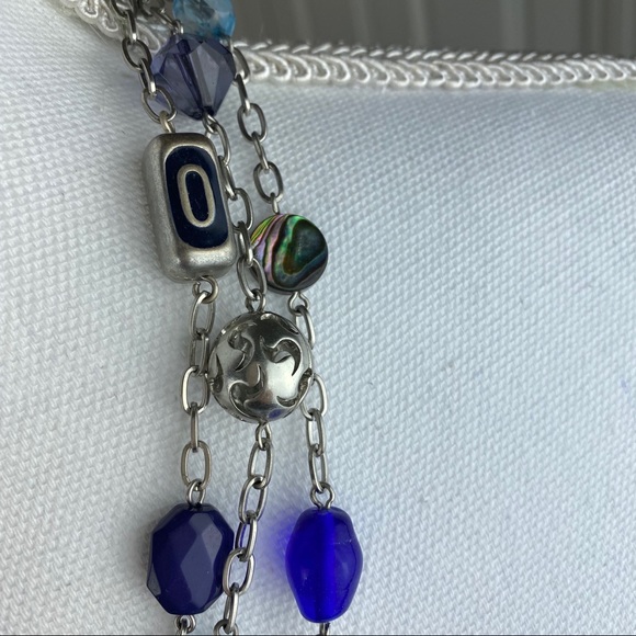 LIA SOPHIA BEADED NECKLACE - EUC - Picture 3 of 4